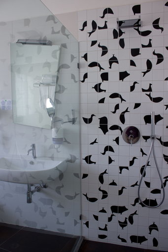 Bathroom 5, President Hotel Palermo, Palermo