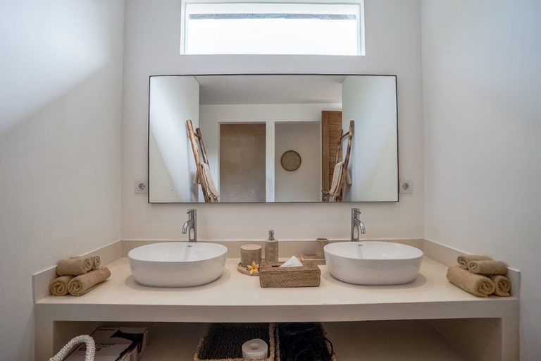 Bathroom 2, Villa Marie Rose, Badung