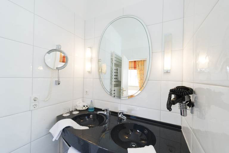Bathroom 3, Alte Post, Ravensburg