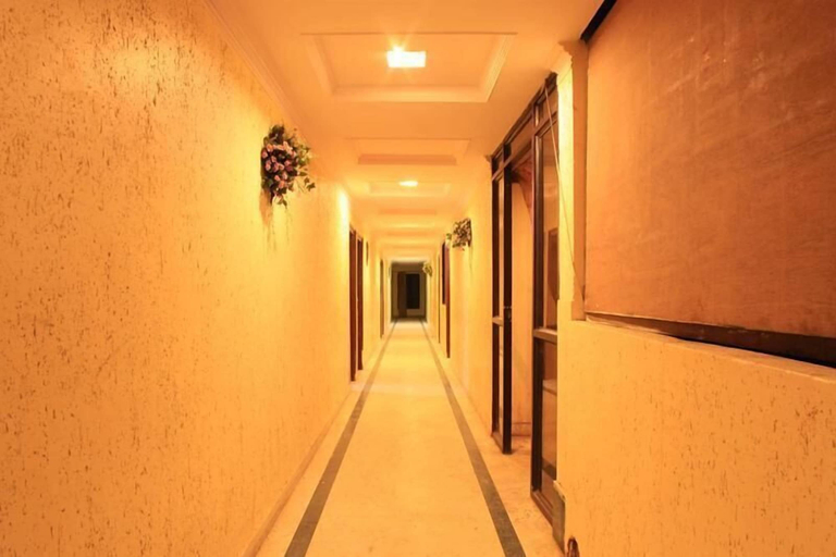Others 3, Hotel Indraprastha, Hoshangabad