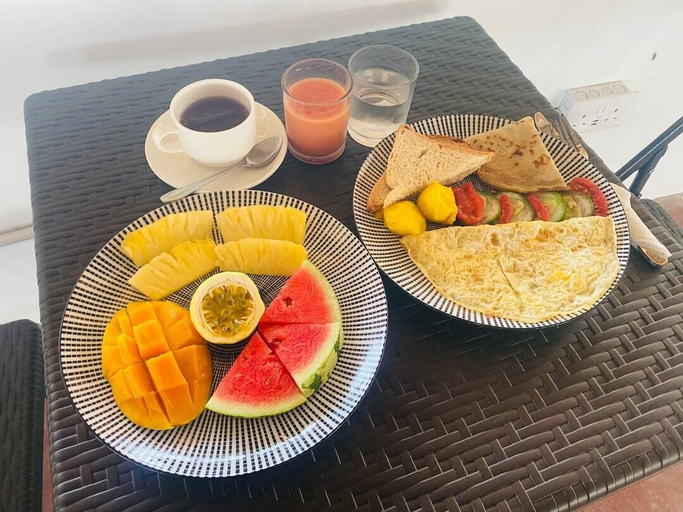Food & Drinks 5, Mambo Boutique Nungwi, Kaskazini 'A'