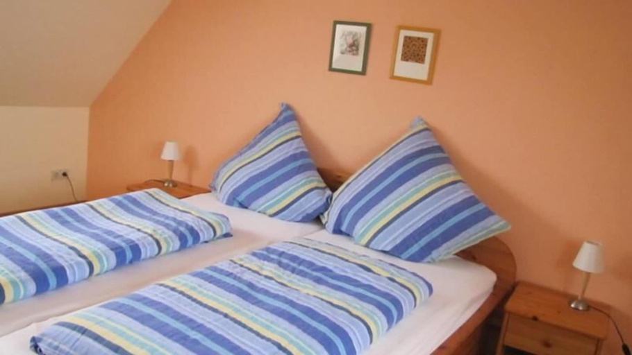 Bedroom 5, Ferienhof Christmann, Odenwaldkreis