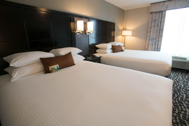 Bedroom 4, Wingate by Wyndham Dallas Love Field, Dallas