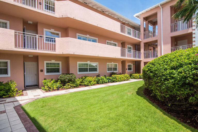 Exterior & Views 2, The Colonial Club, Oceanfront Condos