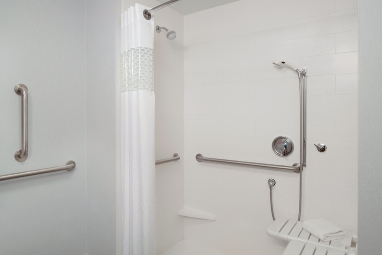 Bathroom 4, Hampton Inn Kanab, Kane