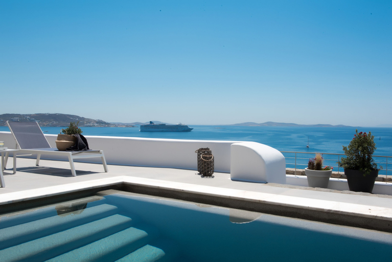Sport & Beauty 3, Pasithea Villa Mykonos, South Aegean