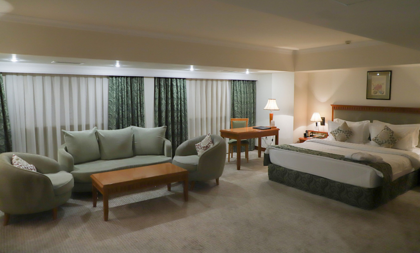 Bedroom 2, Ramada by Wyndham Tashkent, Tashkent City