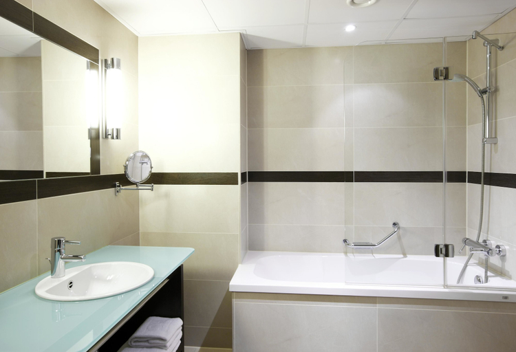 Bathroom 4, NH Atlanta Rotterdam, Rotterdam