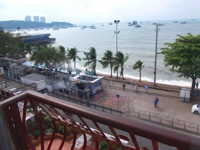 Others 5, The Red Balcony Inn, Pattaya