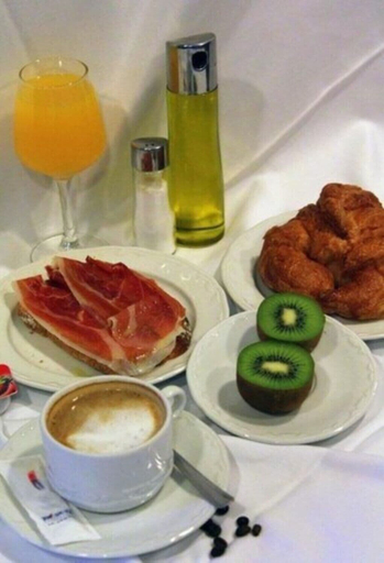 Food & Drinks 5, Hotel Medina de Toledo, Toledo