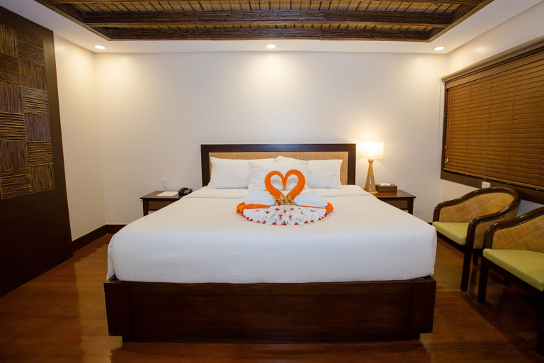 Bedroom 4, Fridays Puerto Galera, Puerto Galera