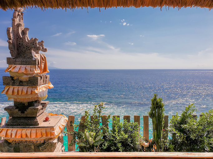 Others 5, Malibu Huts, Klungkung