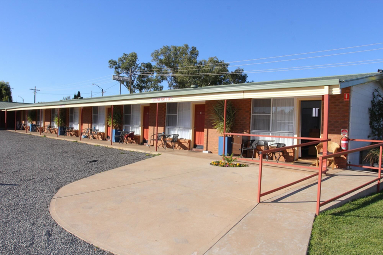 Exterior & Views 2, Crossroads Motel, Cobar