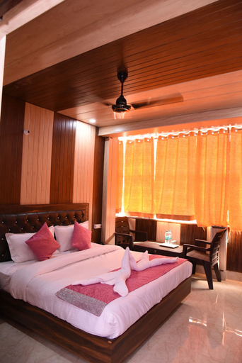 Bedroom 2, HBC Hotel Accurate, Garhwal