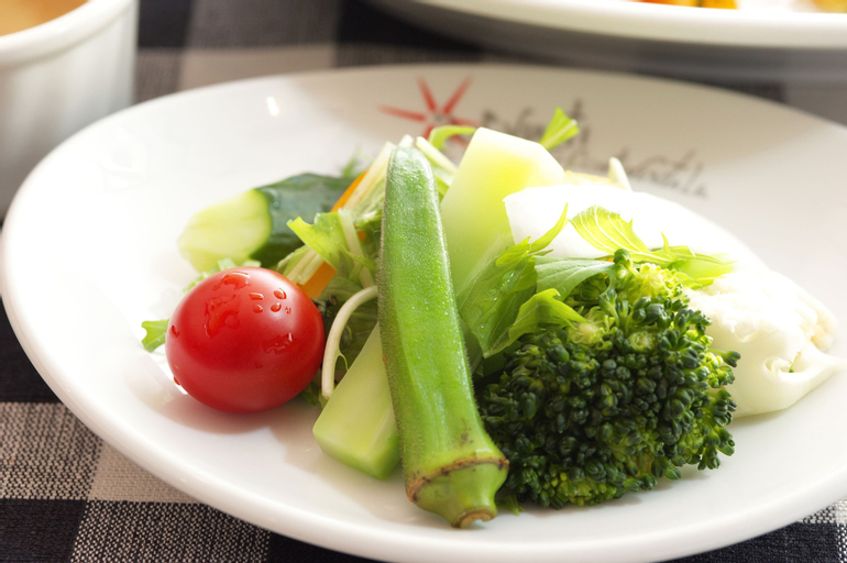 Food & Drinks 7