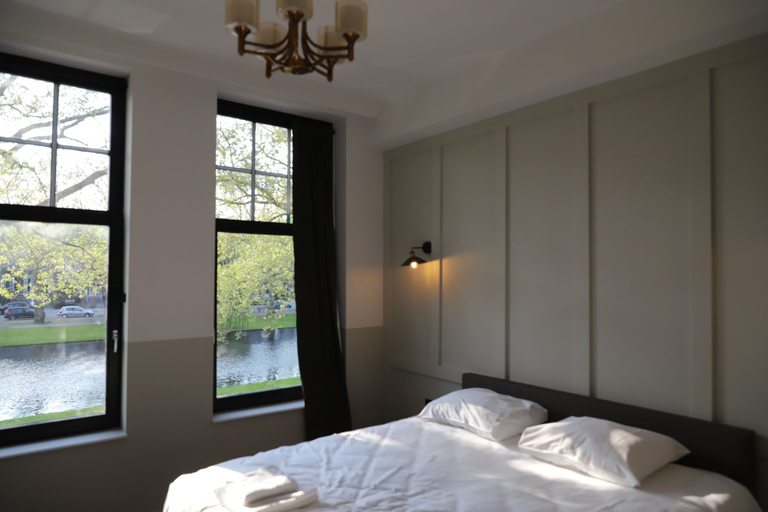 Bedroom 2, Mr.Lewis Hotel Rotterdam, Rotterdam