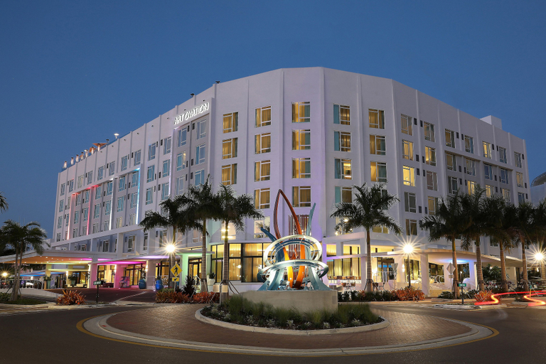 Exterior & Views 2, Art Ovation Hotel, Autograph Collection, Sarasota
