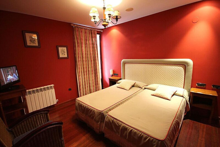 Bedroom 4, Hotel Casa Suarna, Lugo