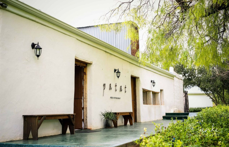 Exterior & Views 2, Swartberg Country Manor, Eden