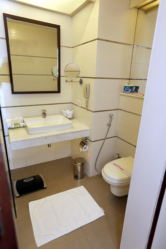 Bathroom 5, Ramada by Wyndham Multan, Multan