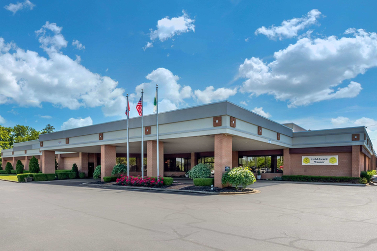 Exterior & Views 2, Quality Inn Exit 4, Montgomery