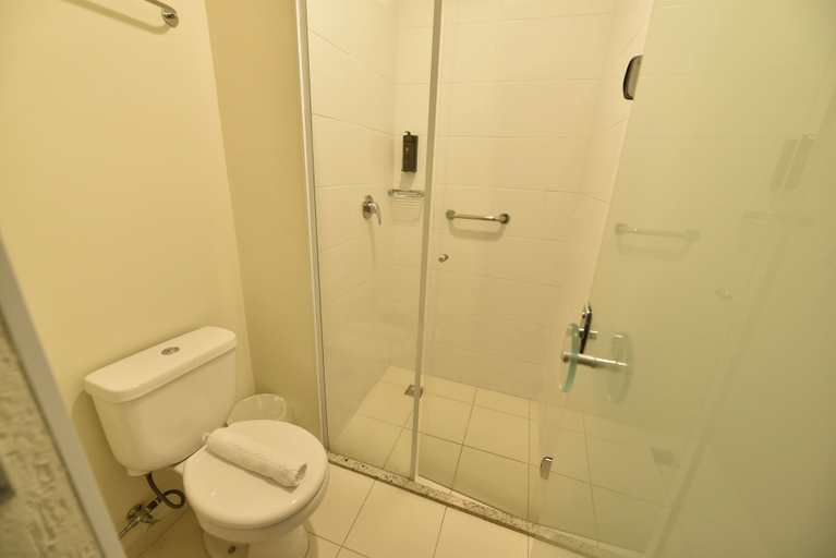 Bathroom 3, Hotel Rainha dos Apóstolos, Aparecida