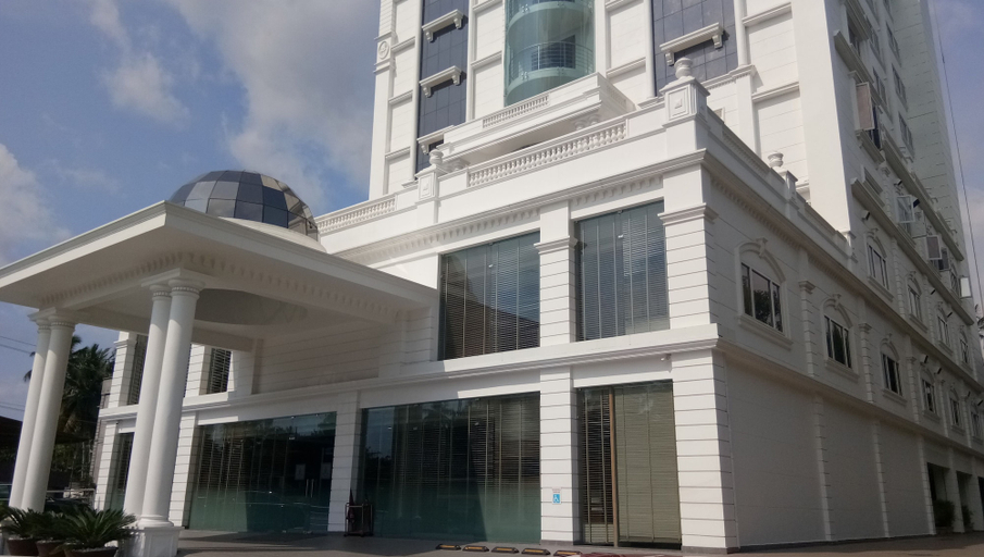 Exterior & Views 2, Hotel Karthika Park, Thiruvananthapuram