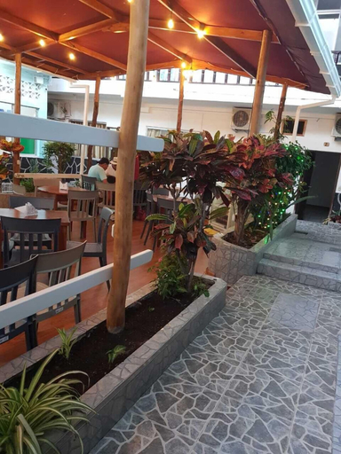 Food & Drinks, Hotel Salinas, Santa Cruz