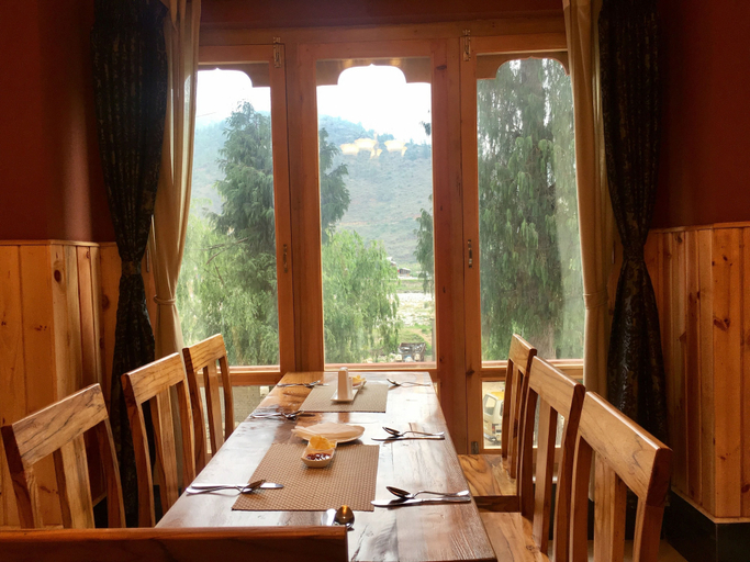 Food & Drinks 5, Hotel Khamsum, Wangchang