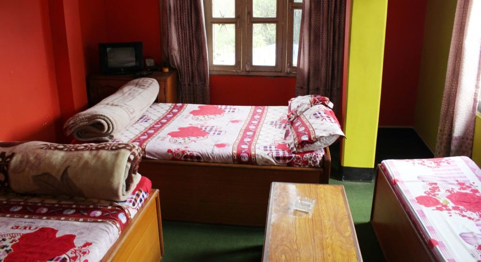 Bedroom 5, Duna Tapari Restaurant & Guest House, Gandaki