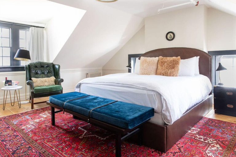 Bedroom 2, Hasbrouck House, Ulster
