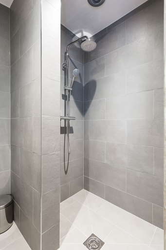 Bathroom 3, The Cow Dalbury, Derbyshire