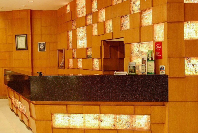 Others 5, The Cent Hotel, Hyderabad