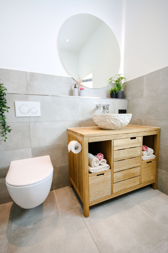 Bathroom 3, Haus Shiralee, Rostock