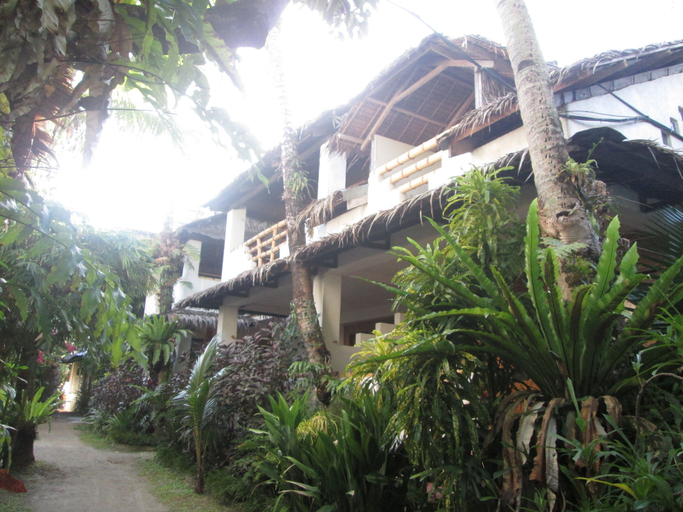 Exterior & Views 2, Bamboo Bungalow Resthouse, Malay
