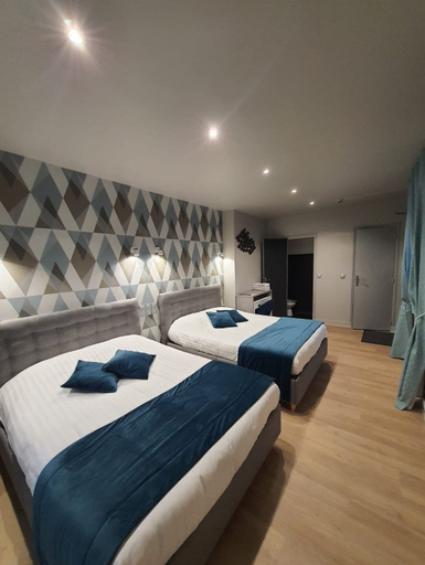 Bedroom 4, New Windsor, Seine-Maritime