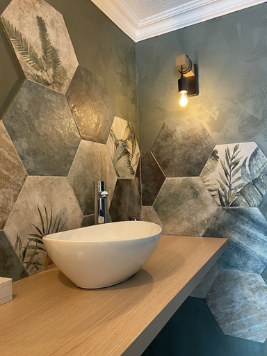 Bathroom, Shelder Hotel, Manche