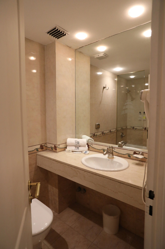 Bathroom 5, HR Esmeralda Luxor, Distrito Federal