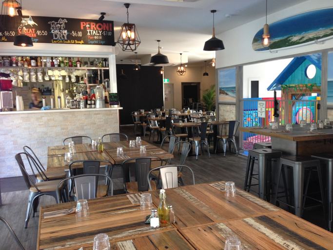 Food & Drinks, Ingenia Holidays Middle Rock, Port Stephens