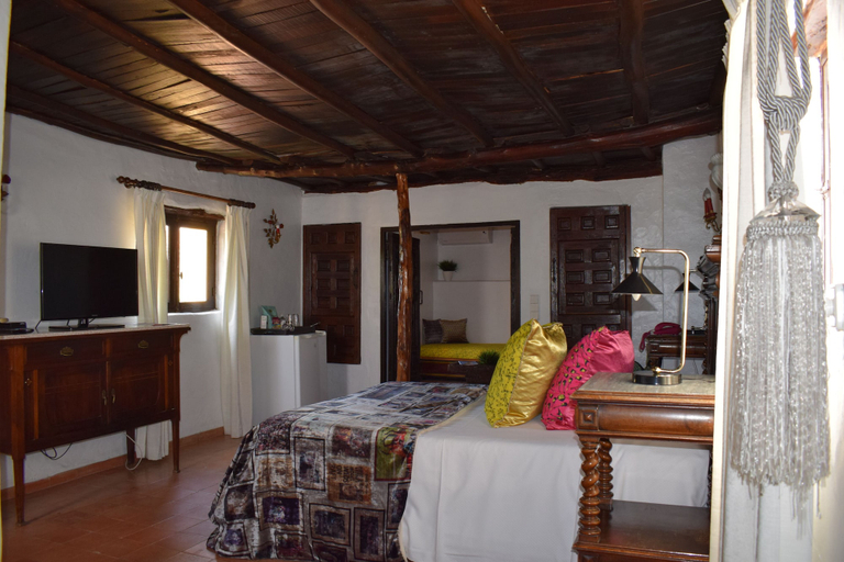 Bedroom 3, Pikes Ibiza - Adults Only, Baleares