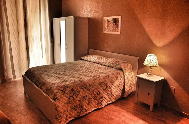 Bedroom 3, B&B Duca Orsini, Bari