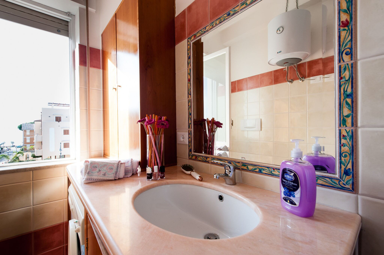 Bathroom 4, Casa Vacanza Circe, Latina