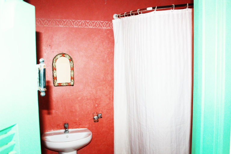 Bathroom, Surfline Morocco, Agadir-Ida ou Tanane