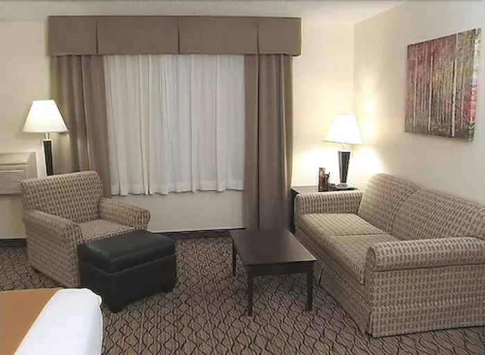 Bedroom 4, Holiday Inn Express ST. CROIX VALLEY by IHG, Polk