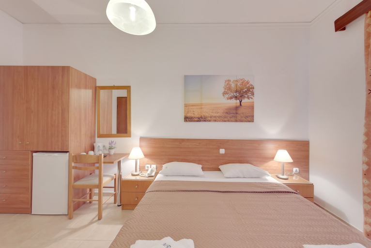 Bedroom 4, Marirena, Crete