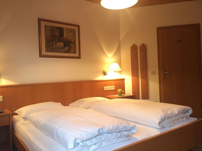 Bedroom 3, Alpinhotel Vajolet - Adults only, Bolzano