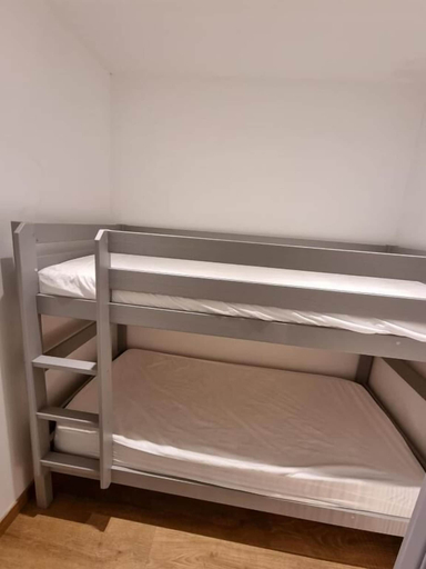 Bedroom 2, Les Tables Aux Vaches, Hérault