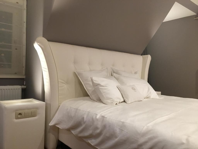 Bedroom 3, De Gouden Klokke, West-Vlaanderen