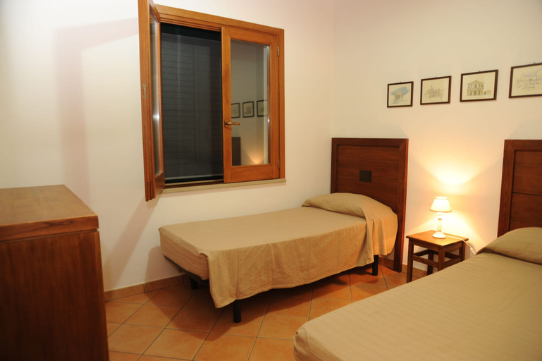 Bedroom 2, Barnìa - Agriturismo, Salerno