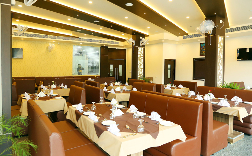 Food & Drinks 4, Hotel Le Moshe Inn, Malappuram